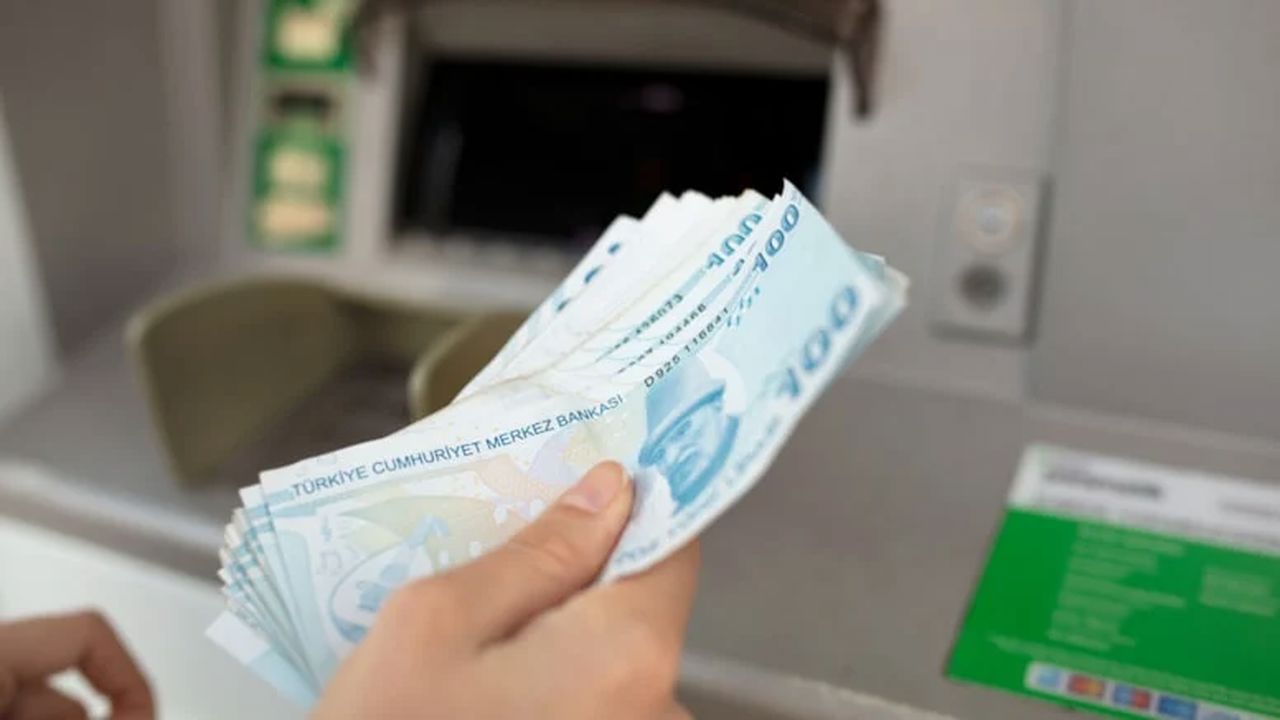 Emekli ve memur maaşları için beklenen haber geldi